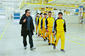 我校學生參觀北汽新能源制造基地