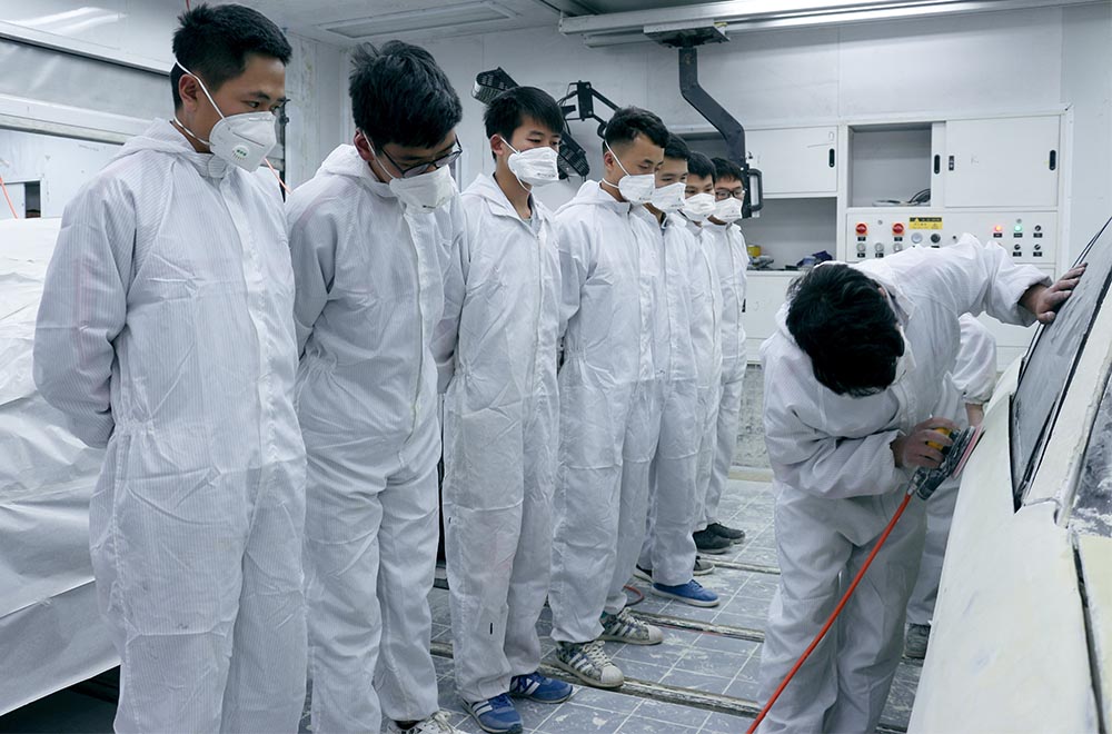 每個(gè)人都能自己動(dòng)手操作，理論實(shí)操相結(jié)合！