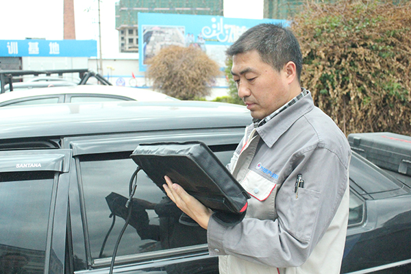 簡碼器解析汽車故障.JPG