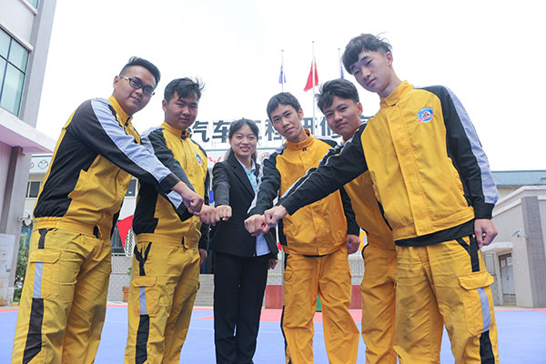 全體參賽選手.jpg